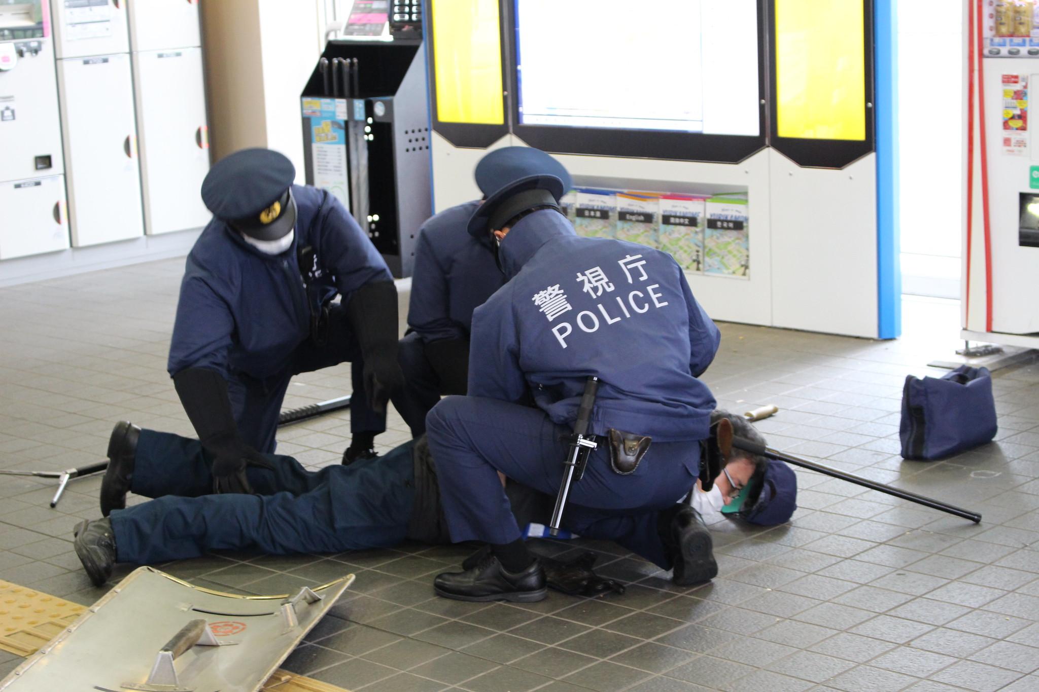 03_犯人確保.jpg