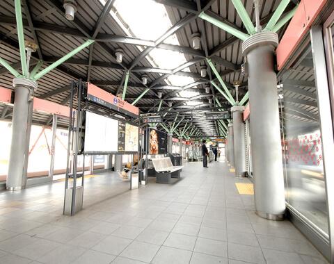 日の出駅ホーム
