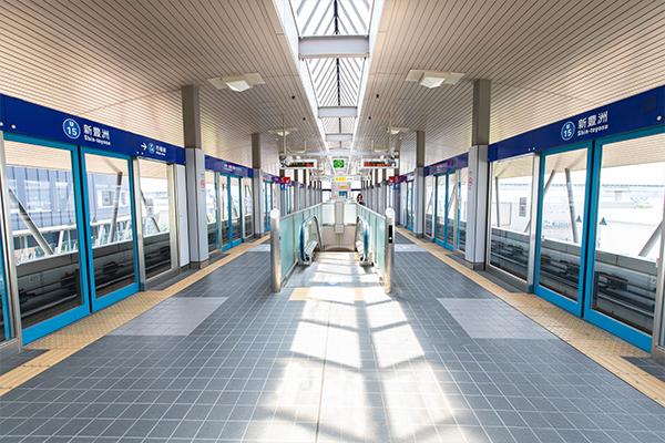 新豊洲駅ホーム